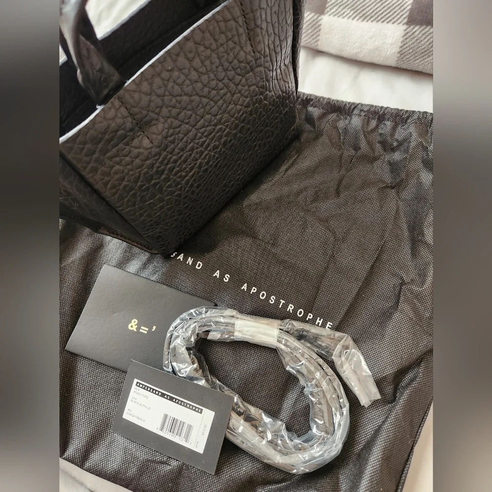 Ampersand As Apostrophe Black Buffalo Micro Tote NWT - Picture 5 of 12